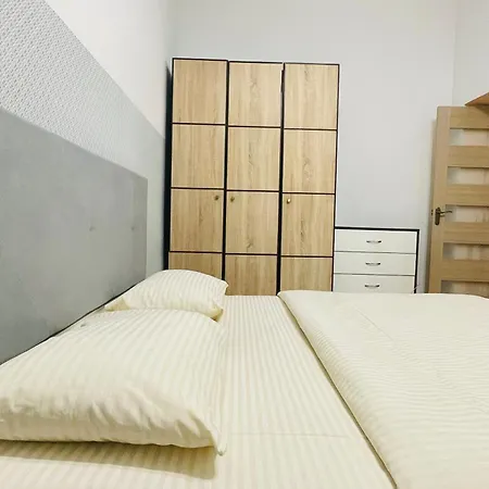 Apartmán городоцька 60, недалеко від жд вокзалу, центр