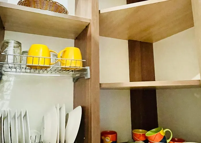 Apartment городоцька 60, недалеко від жд вокзалу, центр