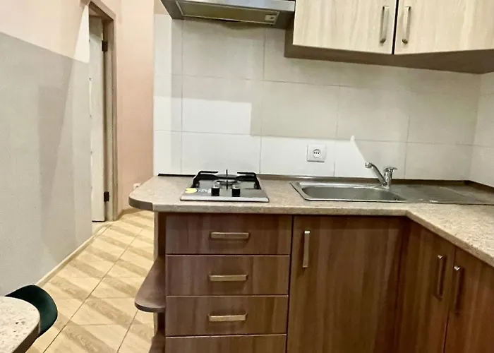 Apartment городоцька 60, недалеко від жд вокзалу, центр